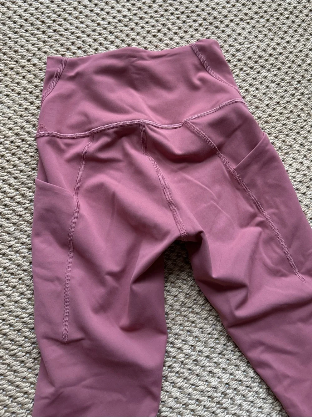 Lululemon | wunder train leggings with pockets | 25” | size 4